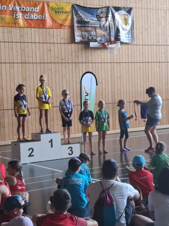fed72cbd-f926-42d7-8f5e-c8d2ca49ab75.jpg  